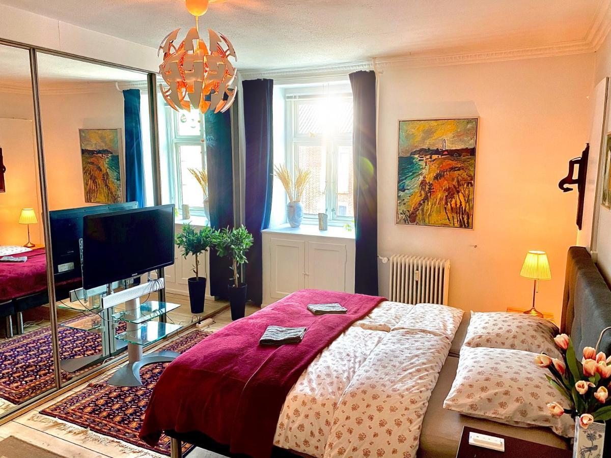 Four Individual Beautiful Spacious Rooms In Stylish Apartment Копенхаген Екстериор снимка