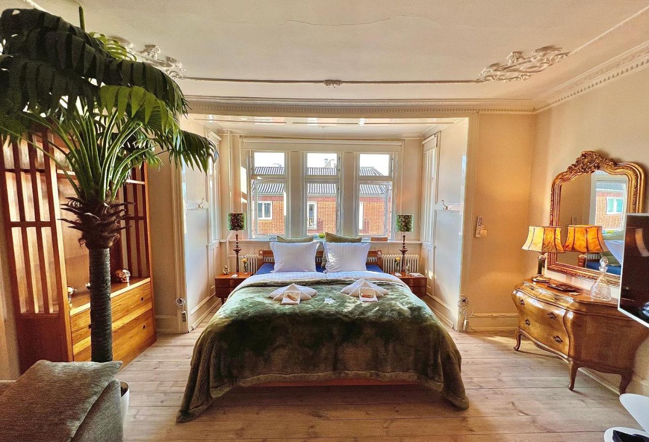Four Individual Beautiful Spacious Rooms In Stylish Apartment Копенхаген Екстериор снимка